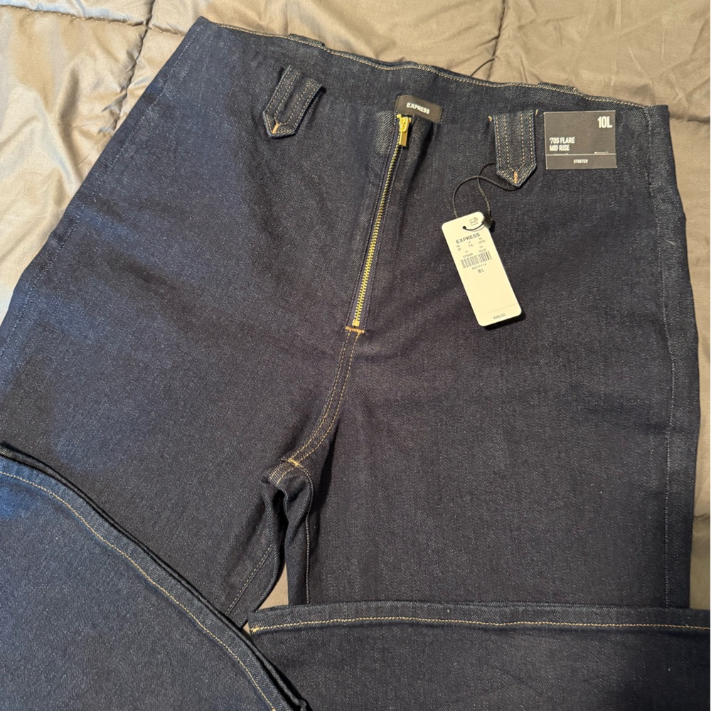 Express Denim Zip Front Bootcut Jeans Size 10 Tall Inseam 35”